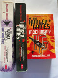 SUZANNE
COLLINS
THE HUNGER GAMES
Books 1 to 3
